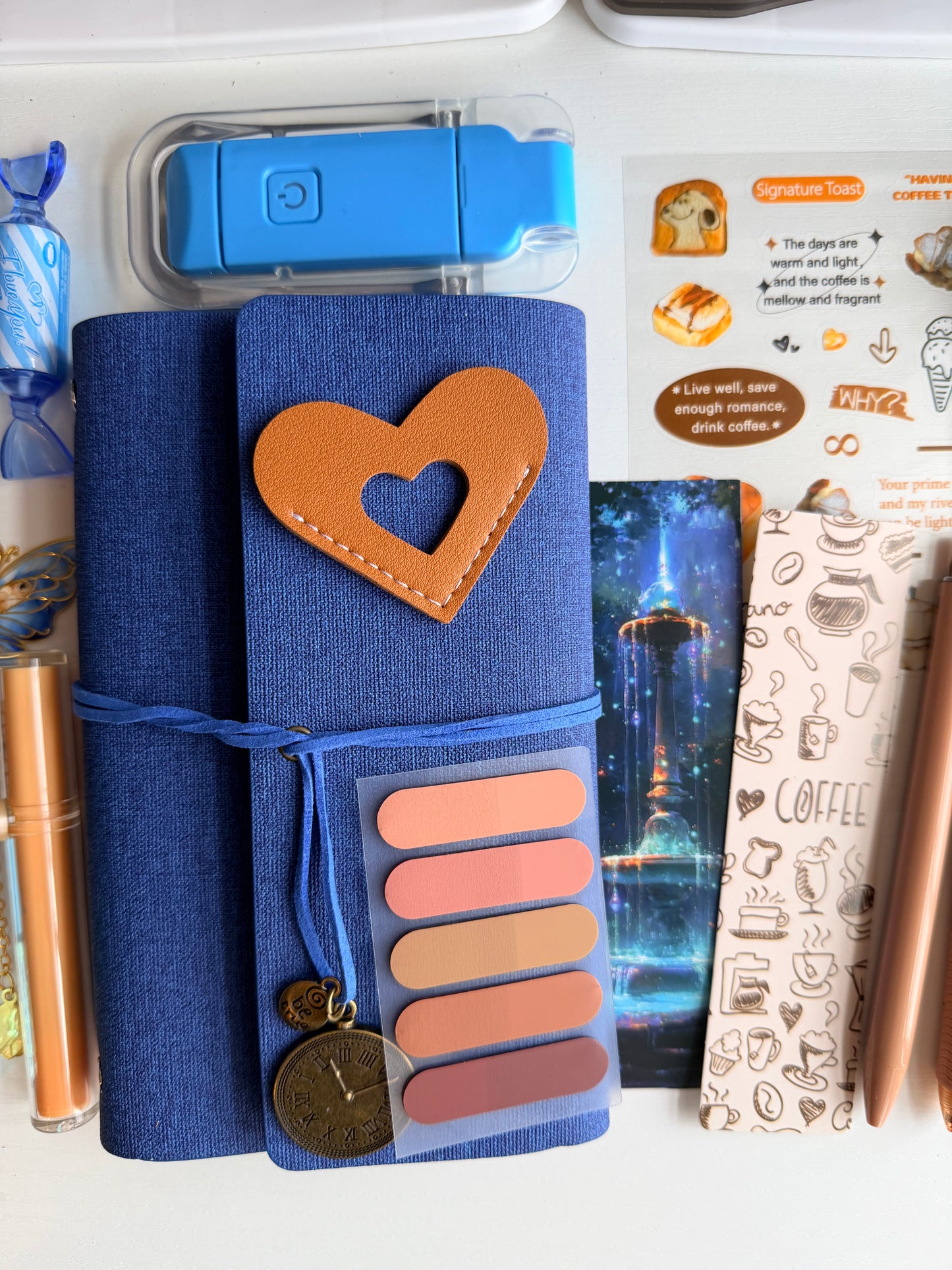 ✨ Weekly Exclusive Bundle! 💙🤎