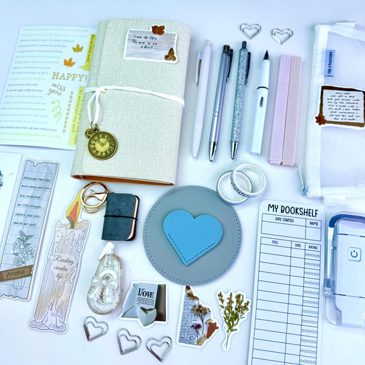 Travel Journal Bookish Bundle 🧭 WHITE