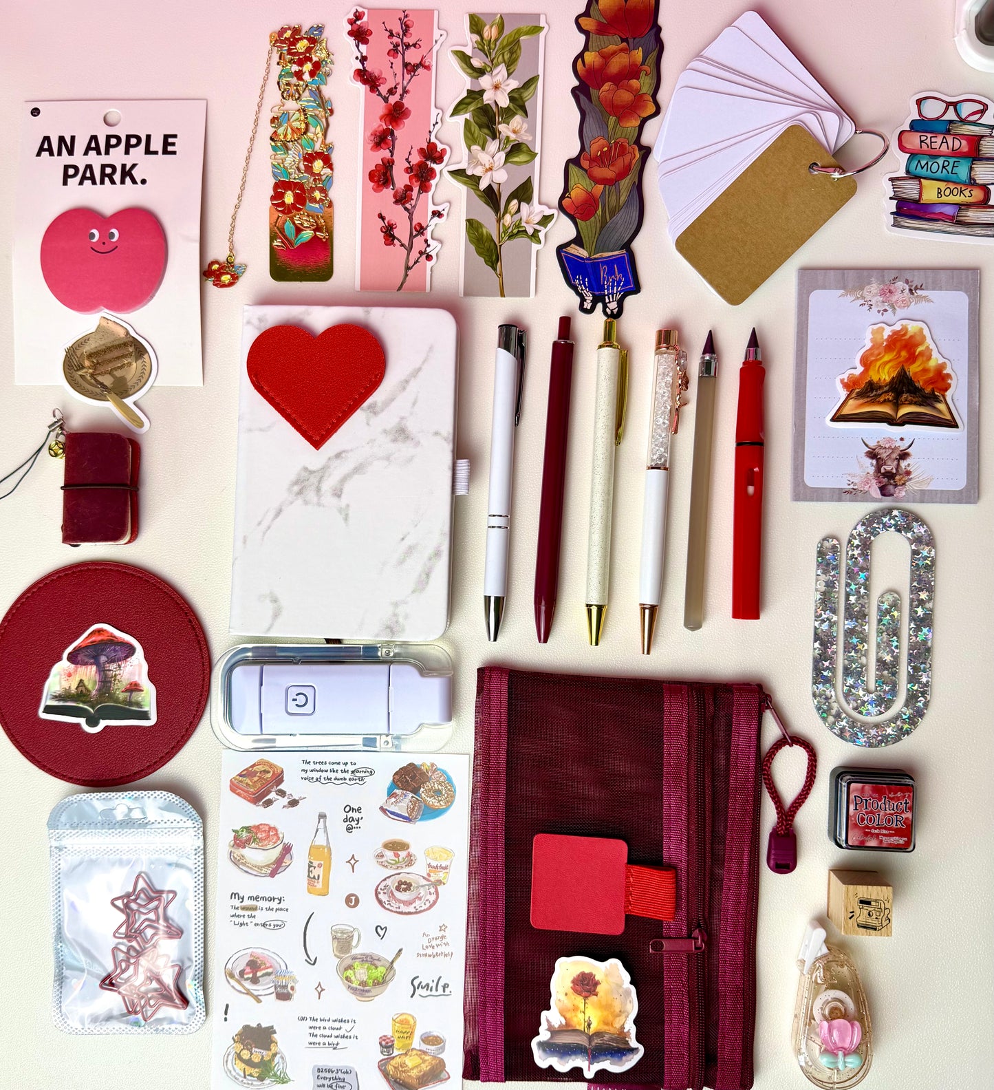 White & Red Dream Bundle - EXCLUSIVE 🤍🍓